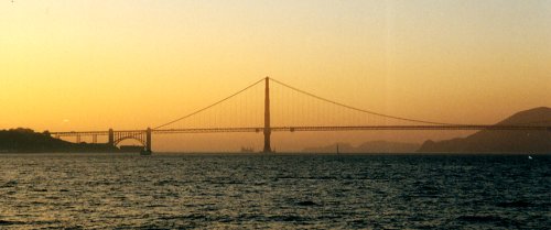 Golden Gate Bridge - Klicken, um das Motiv als Postkarte zu versenden